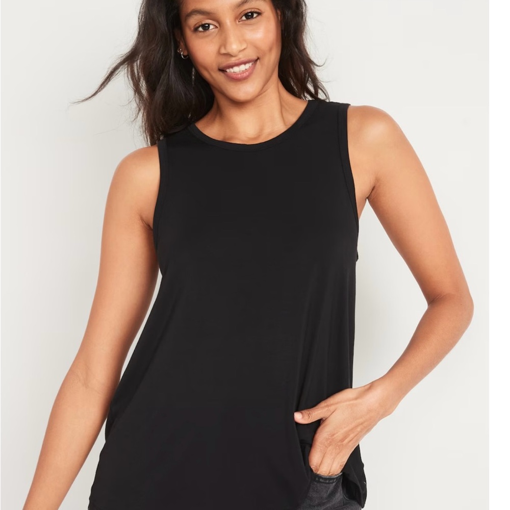 Old Navy Black Tank Top Classic Sleeveless Style